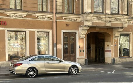 Mercedes-Benz E-Класс, 2016 год, 2 700 000 рублей, 10 фотография