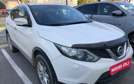 Nissan Qashqai, 2014 год, 1 829 000 рублей, 2 фотография