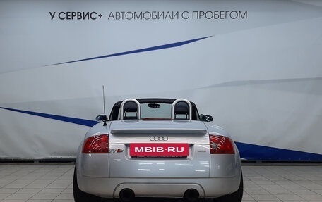 Audi TT, 2002 год, 950 000 рублей, 5 фотография