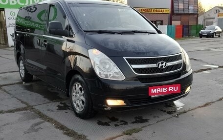 Hyundai Grand Starex Grand Starex I рестайлинг 2, 2011 год, 1 300 000 рублей, 12 фотография