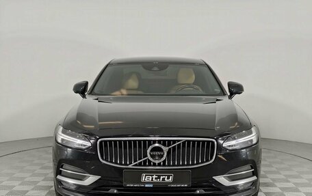 Volvo S90 II рестайлинг, 2017 год, 2 970 000 рублей, 2 фотография