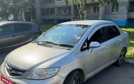 Honda Fit Aria, 2006 год, 420 000 рублей, 1 фотография