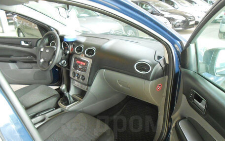 Ford Focus II рестайлинг, 2011 год, 695 000 рублей, 11 фотография