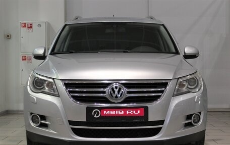 Volkswagen Tiguan I, 2010 год, 1 258 000 рублей, 2 фотография