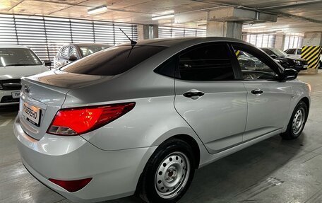 Hyundai Solaris II рестайлинг, 2015 год, 990 000 рублей, 5 фотография