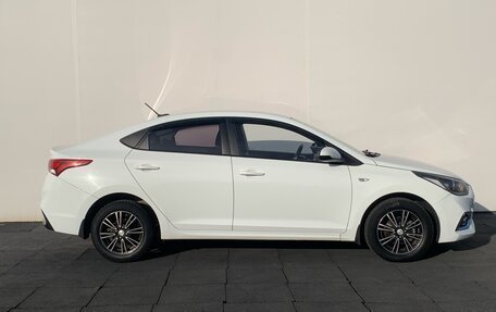 Hyundai Solaris II рестайлинг, 2018 год, 1 360 000 рублей, 4 фотография