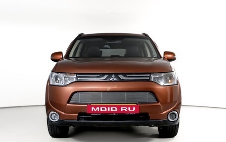 Mitsubishi Outlander III рестайлинг 3, 2012 год, 1 500 000 рублей, 2 фотография