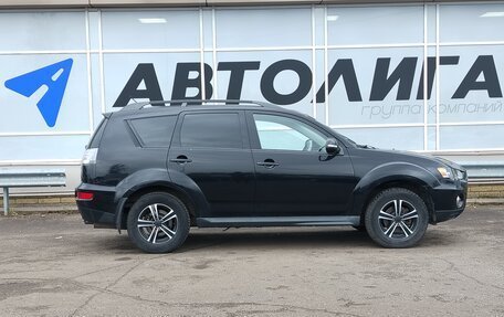 Mitsubishi Outlander III рестайлинг 3, 2011 год, 1 120 000 рублей, 3 фотография