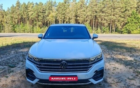 Volkswagen Touareg III, 2021 год, 7 650 000 рублей, 2 фотография