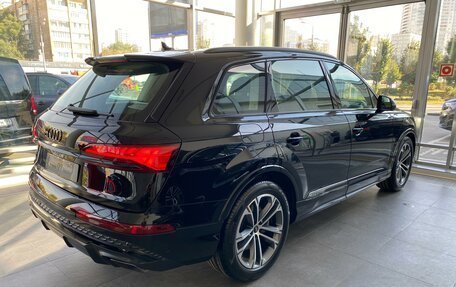 Audi Q7, 2024 год, 15 800 000 рублей, 4 фотография