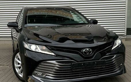 Toyota Camry, 2018 год, 3 100 000 рублей, 3 фотография