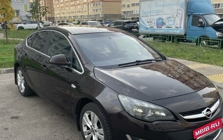 Opel Astra J, 2014 год, 1 200 000 рублей, 3 фотография