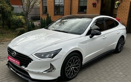 Hyundai Sonata VIII, 2020 год, 2 550 000 рублей, 1 фотография