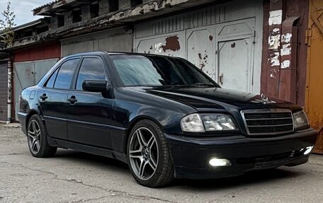 Mercedes-Benz C-Класс, 2000 год, 450 000 рублей, 2 фотография