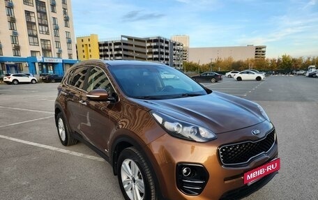 KIA Sportage IV рестайлинг, 2016 год, 2 300 000 рублей, 2 фотография