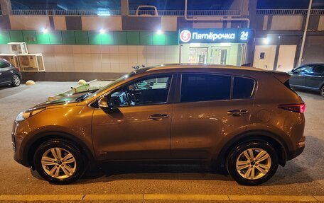 KIA Sportage IV рестайлинг, 2016 год, 2 300 000 рублей, 10 фотография