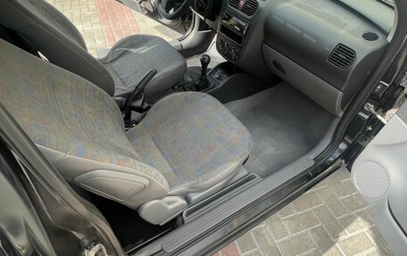 Opel Corsa C рестайлинг, 2001 год, 270 000 рублей, 6 фотография