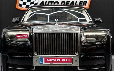 Rolls-Royce Phantom VIII, 2023 год, 80 000 000 рублей, 3 фотография