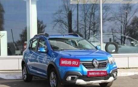 Renault Sandero II рестайлинг, 2019 год, 1 420 000 рублей, 1 фотография