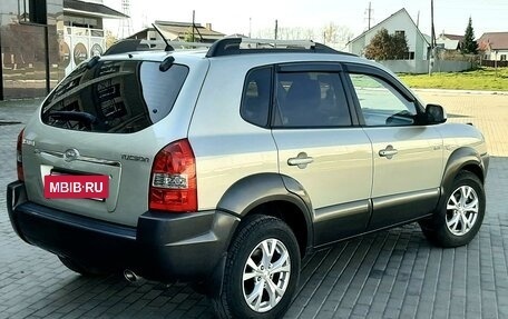 Hyundai Tucson III, 2006 год, 1 050 000 рублей, 4 фотография