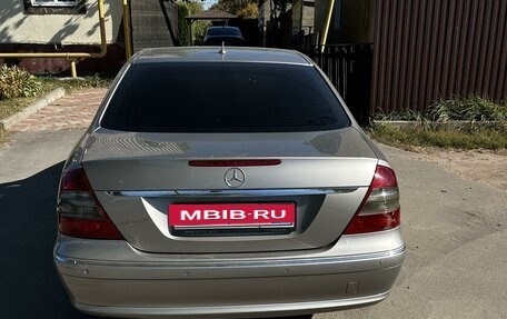 Mercedes-Benz E-Класс, 2007 год, 1 150 000 рублей, 6 фотография