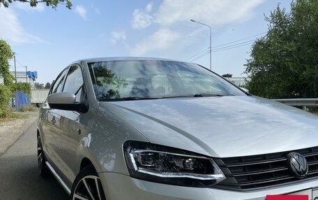 Volkswagen Polo VI (EU Market), 2015 год, 1 150 000 рублей, 3 фотография