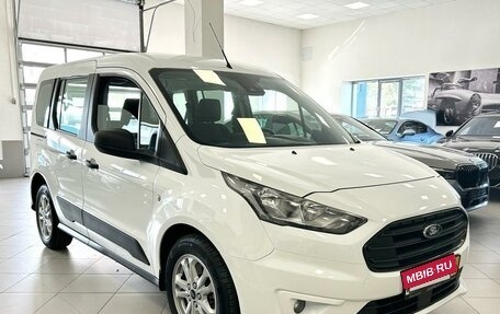 Ford Transit Connect, 2019 год, 2 490 000 рублей, 3 фотография