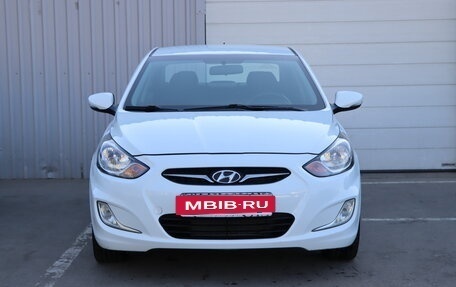 Hyundai Solaris II рестайлинг, 2011 год, 649 990 рублей, 2 фотография