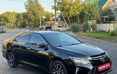 Toyota Camry, 2017 год, 2 650 000 рублей, 2 фотография