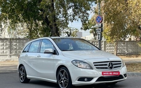 Mercedes-Benz B-Класс, 2012 год, 1 450 000 рублей, 10 фотография