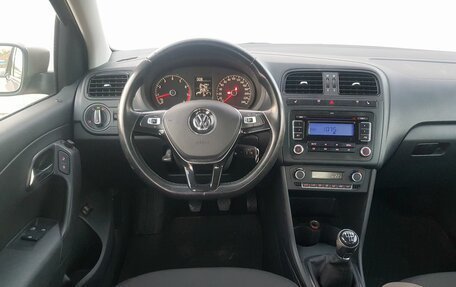 Volkswagen Polo VI (EU Market), 2015 год, 999 000 рублей, 5 фотография