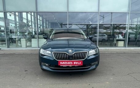 Skoda Superb III рестайлинг, 2017 год, 2 320 000 рублей, 2 фотография