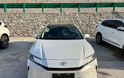 Toyota Camry, 2024 год, 4 100 000 рублей, 1 фотография