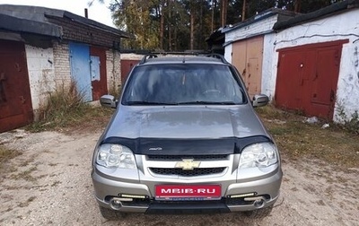 Chevrolet Niva I рестайлинг, 2011 год, 650 000 рублей, 1 фотография