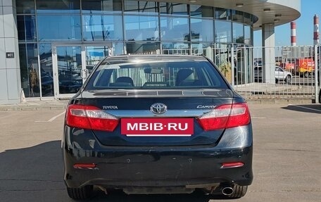 Toyota Camry, 2011 год, 1 875 000 рублей, 5 фотография