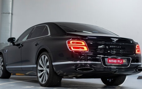 Bentley Flying Spur, 2020 год, 25 500 000 рублей, 11 фотография