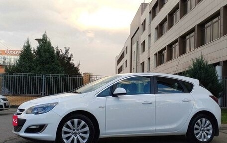 Opel Astra J, 2014 год, 1 200 000 рублей, 1 фотография