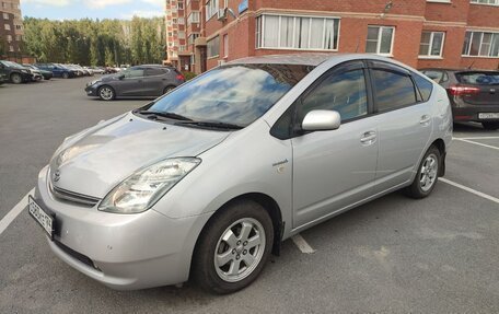 Toyota Prius, 2006 год, 750 000 рублей, 7 фотография