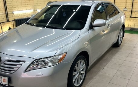 Toyota Camry, 2008 год, 1 550 000 рублей, 2 фотография