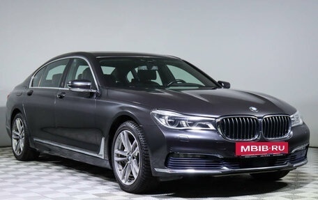 BMW 7 серия, 2016 год, 4 200 000 рублей, 3 фотография