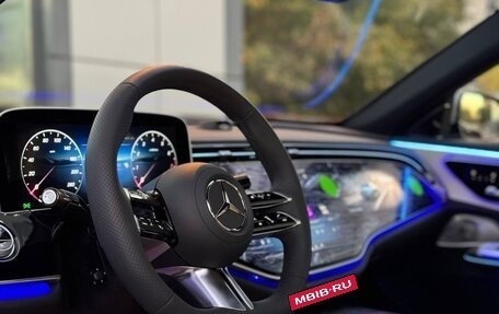 Mercedes-Benz E-Класс, 2024 год, 11 500 000 рублей, 20 фотография