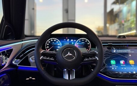 Mercedes-Benz E-Класс, 2024 год, 11 500 000 рублей, 23 фотография