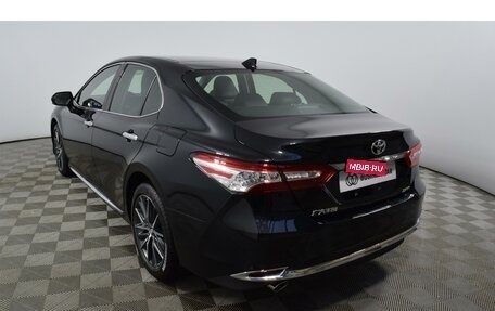 Toyota Camry, 2023 год, 5 190 000 рублей, 7 фотография