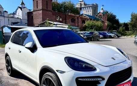 Porsche Cayenne III, 2011 год, 2 800 000 рублей, 2 фотография