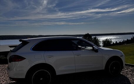 Porsche Cayenne III, 2011 год, 2 800 000 рублей, 14 фотография