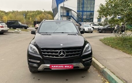 Mercedes-Benz M-Класс, 2015 год, 3 350 000 рублей, 4 фотография