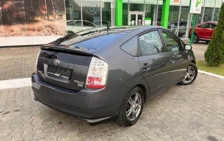 Toyota Prius, 2009 год, 650 000 рублей, 4 фотография