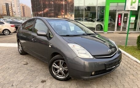 Toyota Prius, 2009 год, 650 000 рублей, 3 фотография