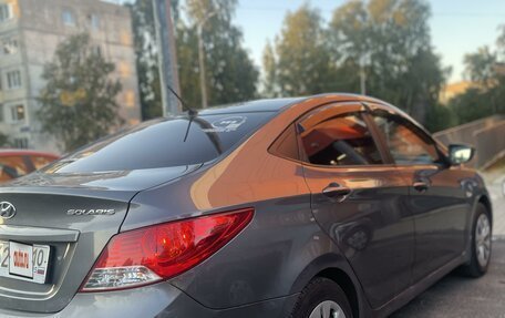 Hyundai Solaris II рестайлинг, 2013 год, 690 000 рублей, 5 фотография