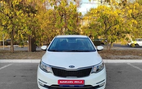 KIA Rio III рестайлинг, 2015 год, 1 450 000 рублей, 2 фотография